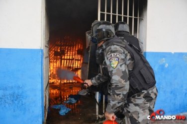 PM  e AGEPEN controlam rebelião em presídio 