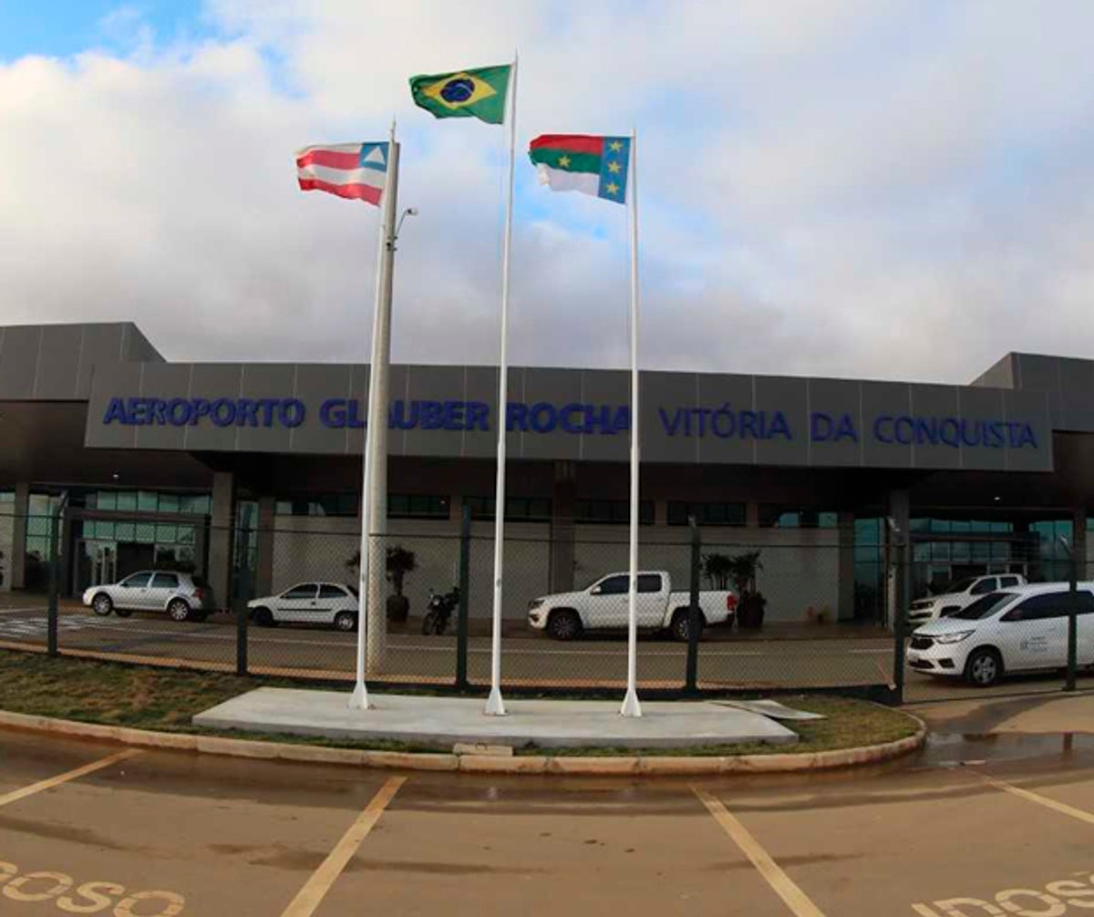 CLIMA PESADO: Inauguração de aeroporto expõe tensão de Bolsonaro com políticos do Nordeste