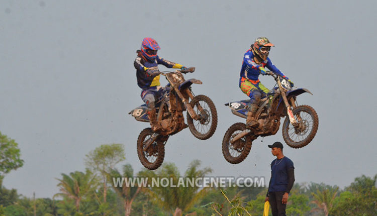 DIVERSÃO: Jovens pilotos garantem show na etapa de motocross de Pimenta Bueno