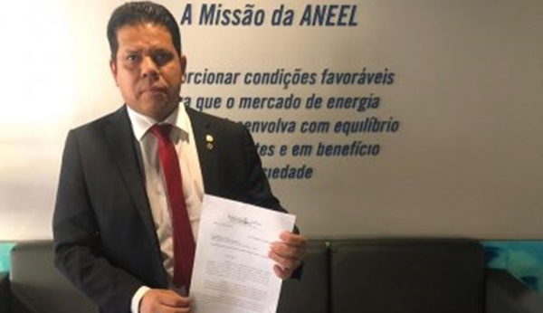 AÇÕES: Jair Montes protocola pedido a Aneel para intermediar elevação da BR-425