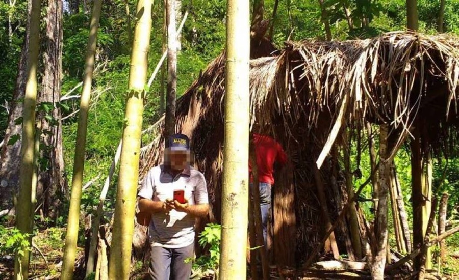 INVASORES: Câmera mostra fazendeiros no túmulo do 'Índio do Buraco' após seu enterro 