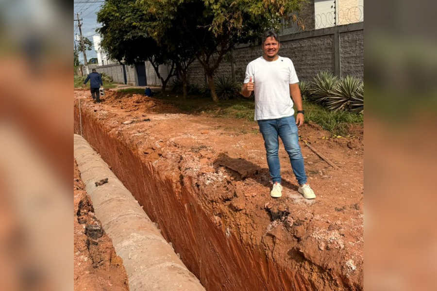 ZÉ PAROCA: Vereador faz visita de inspeção nas obras de drenagem na rua Aparício de Moraes