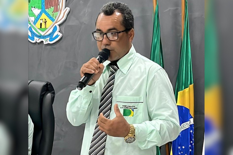 CIRONE DEIRÓ: Escola de Alto Alegre recebe reforma geral com apoio de deputado