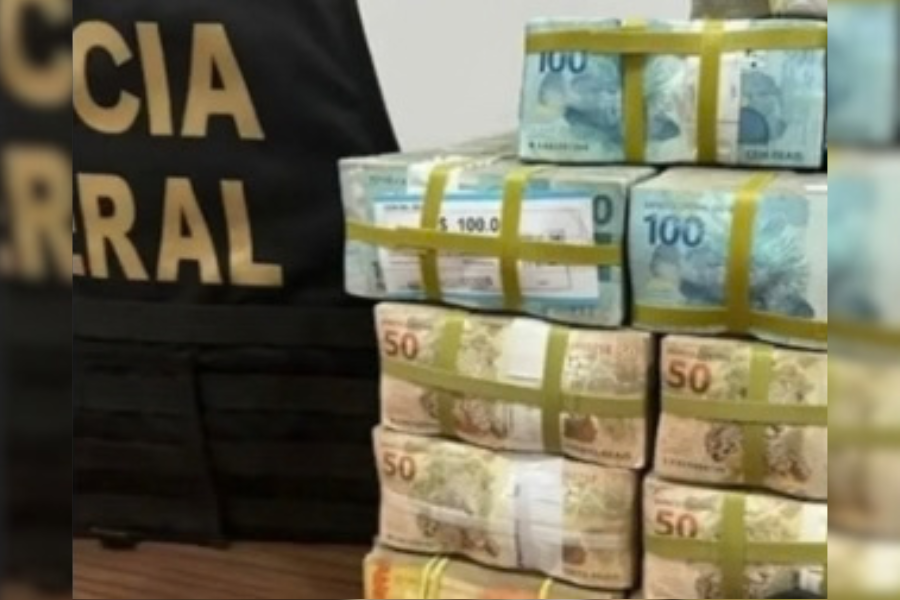 DINHEIRO VIVO: PF apreende R$ 1 milhão que ia ser usado para comprar votos