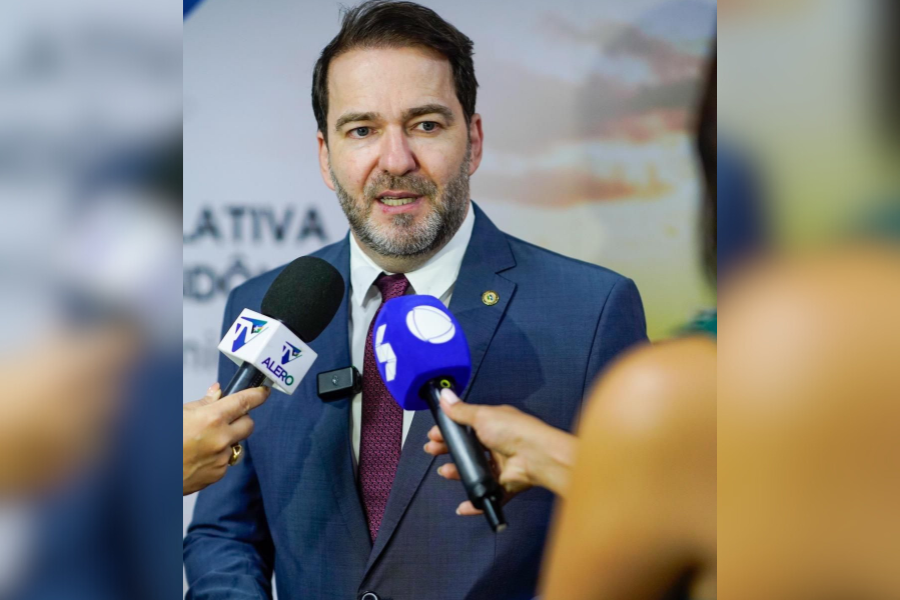 É FAKE NEWS: Alex Redano não responde a ação no MP