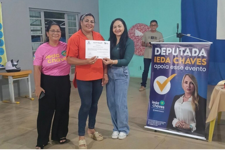 IEDA CHAVES: Deputada incentiva formação cidadã com curso de primeiros socorros 