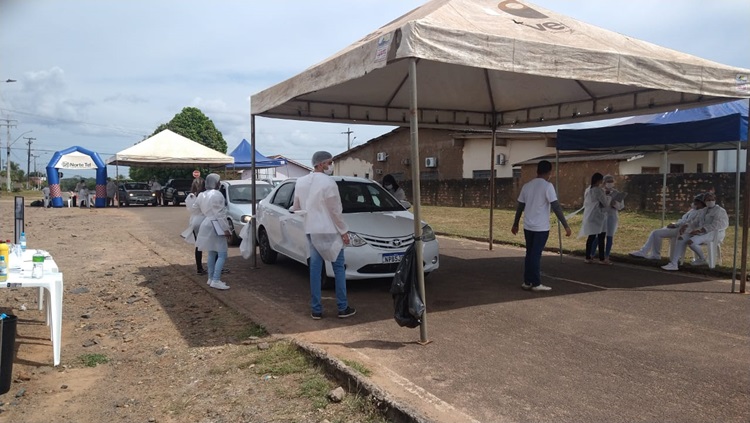 DEPUTADO: Jhony Paixão acompanha testagem rápida para a covid-19 em Alvorada do Oeste