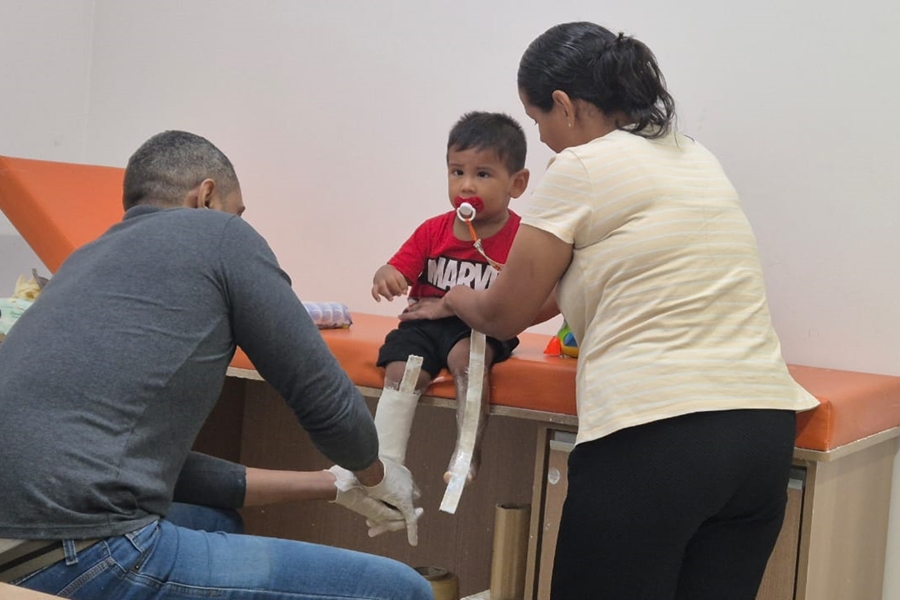 SILVIA CRISTINA: Centro de Reabilitação prioriza fabricação de órteses para grande demanda