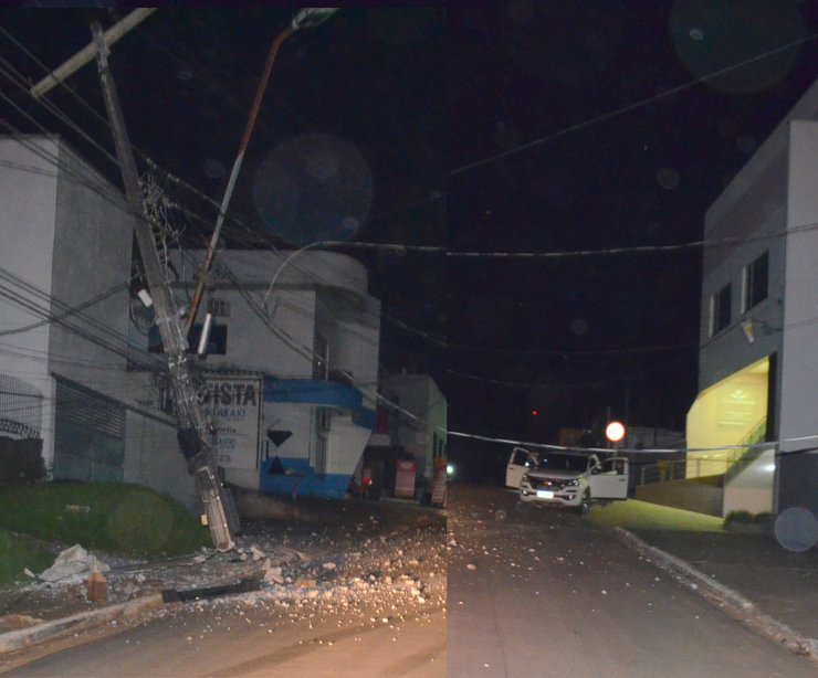 ACIDENTE: Condutor de caminhonete em alta velocidade perde o controle e destrói poste