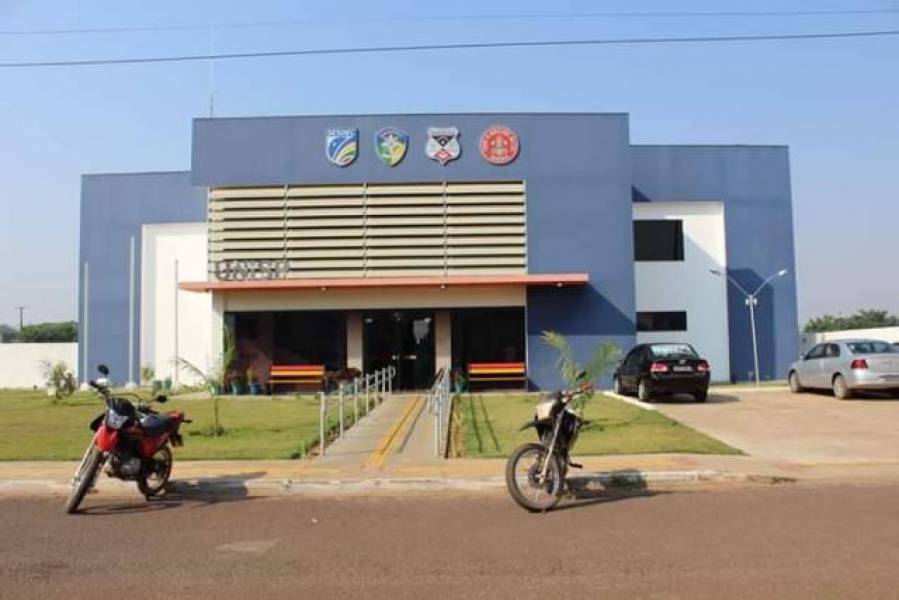 SUMIU: Menina de 13 anos teria fugido para Cuiabá com o namorado de 21