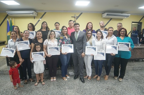 HOMENAGEM: Servidores da Upa Leste recebem Moções de Aplausos na Câmara de Vereadores