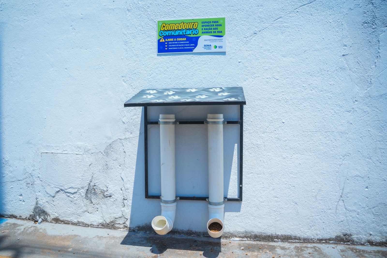 CAUSA ANIMAL: Prefeitura adquire 18 toneladas de ração para apoiar entidades protetoras