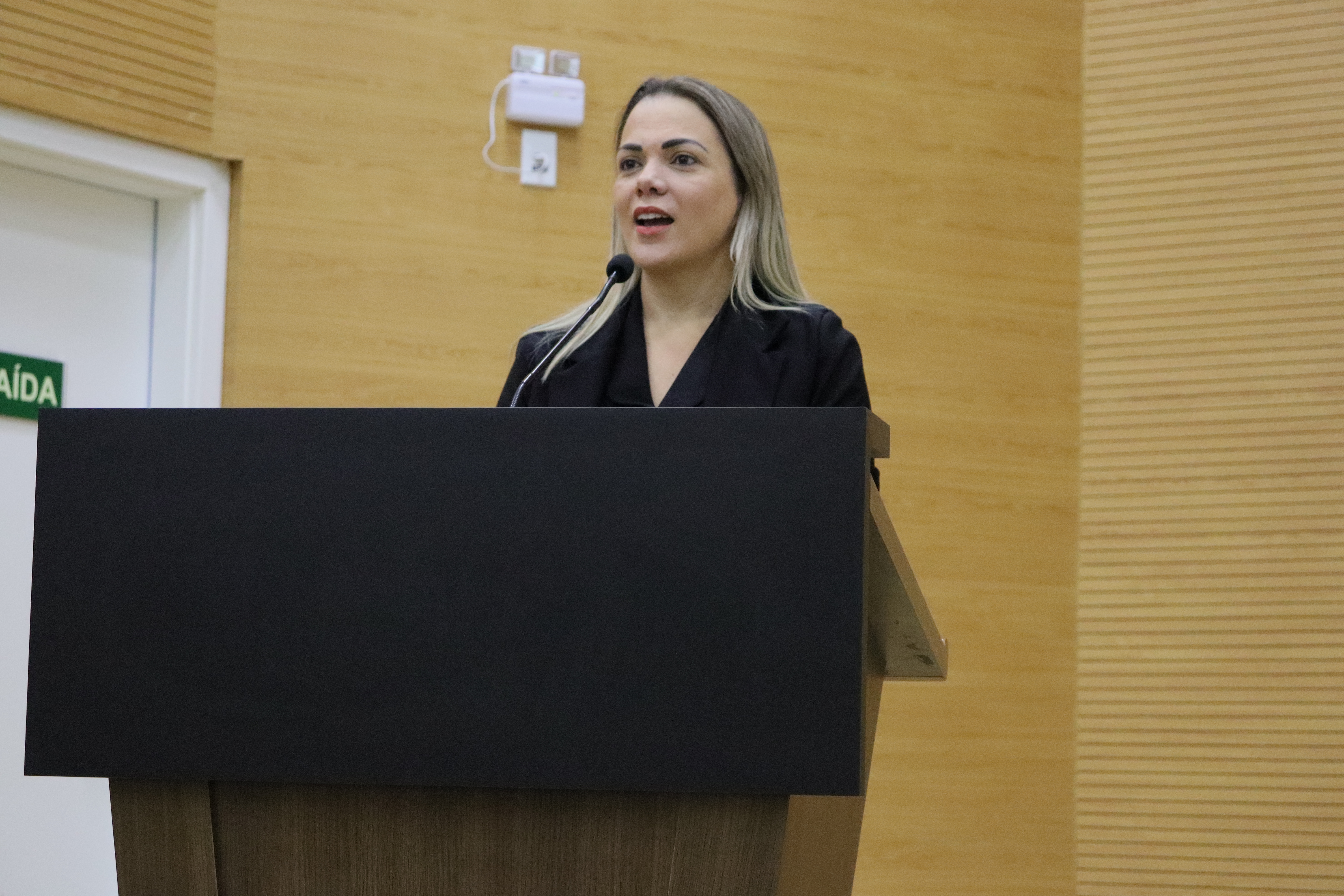 EM RONDÔNIA: Cláudia de Jesus propõe PL com ações integradas para combater a obesidade