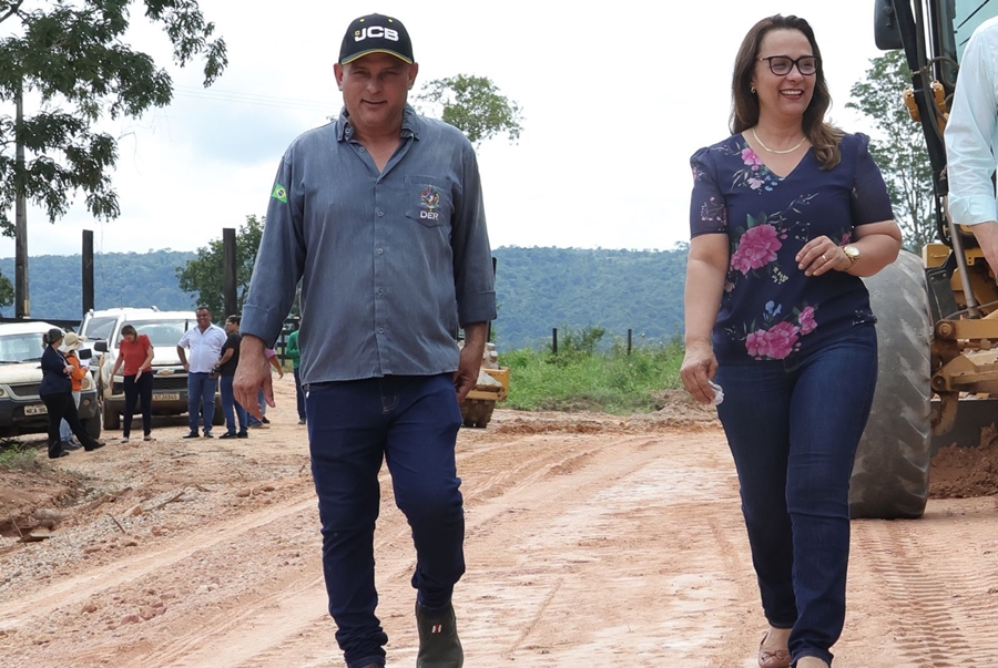 ROSANGELA DONADON: Chupinguaia recebe melhorias importantes com instalação de tubo Armco