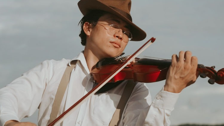  MÚSICA:   Violinista Eduardo Barros lança clipe e usa a beleza das praias do Madeira como cenário