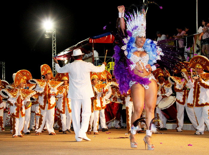 FORMAÇÃO: Prorrogadas inscrições para curso de julgadores de escola de samba