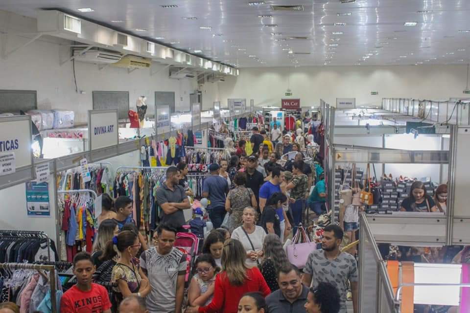 COMÉRCIO: 3° Edição da Feira da Pechincha é sucesso de compras e vendas na capital