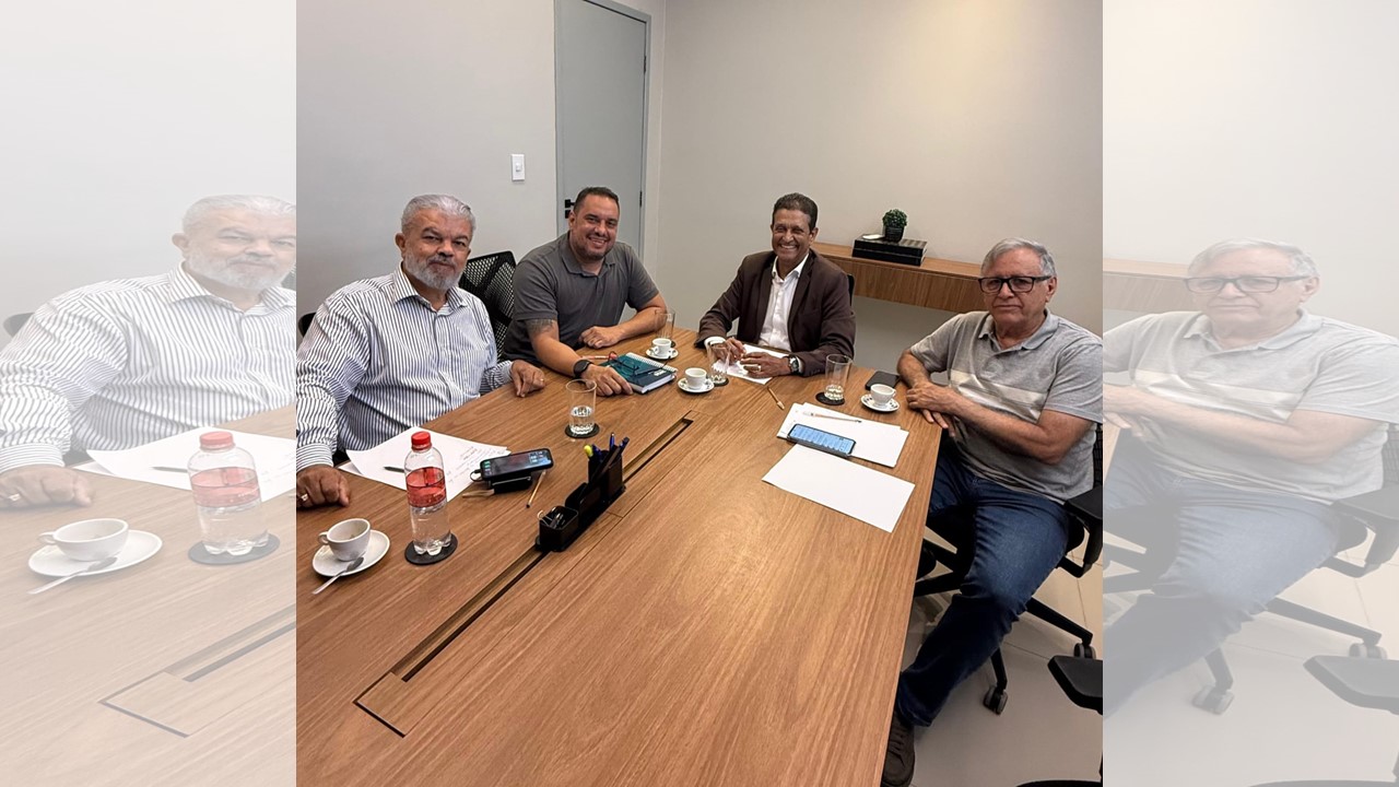 TRÂNSITO EM PAUTA: AGETRAN e AGTBRASIL debatem segurança viária visando reduzir acidentes em RO