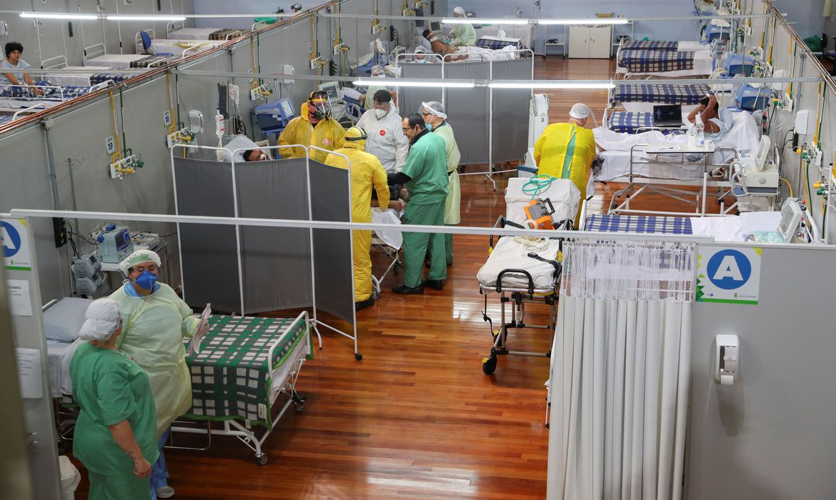 PREOCUPANTE: Relatório aponta falta de medicamentos nos estados para combate a Covid-19