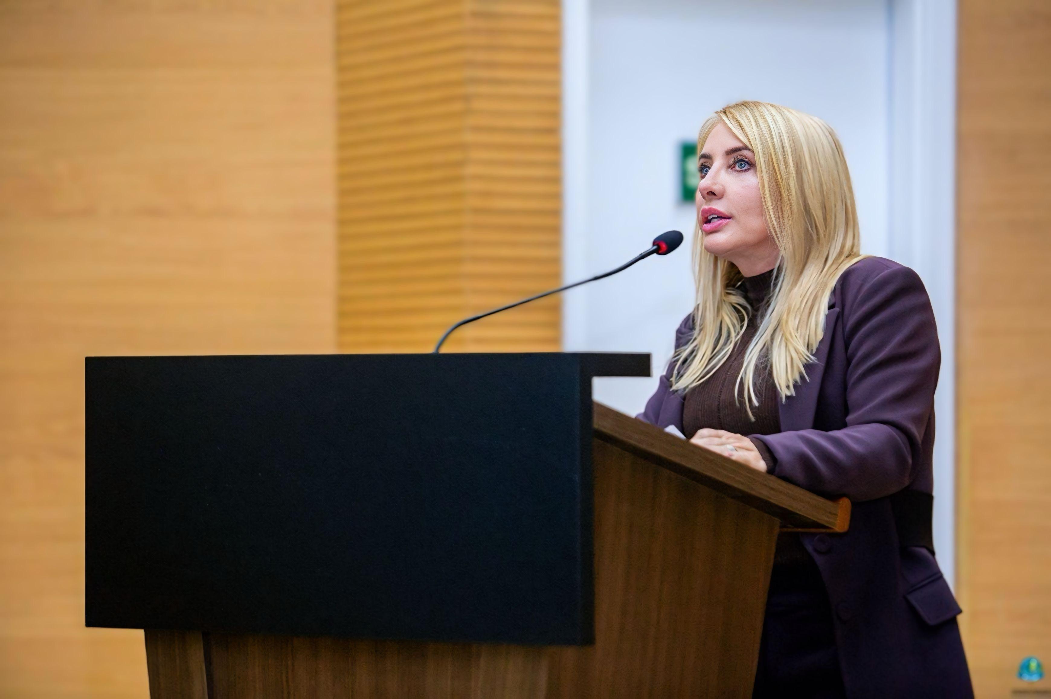 IEDA CHAVES: Deputada propõe reajuste na ajuda de custo do TFD 