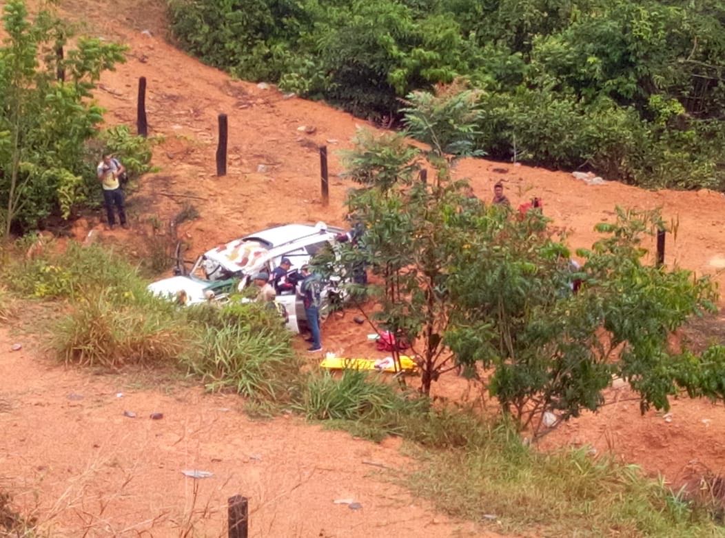 GRAVÍSSIMO: Ex- deputado estadual cai com carro em ribanceira na BR-364