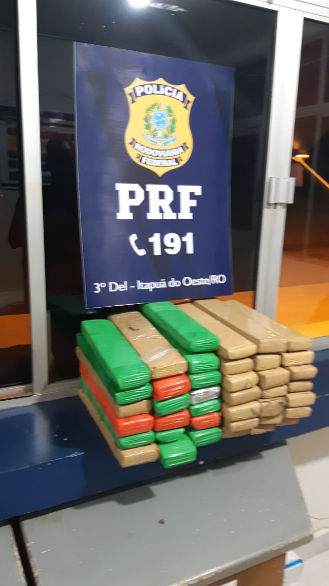 VINDO PARA PORTO VELHO: PRF prende motorista com 40 quilos de maconha na BR-364