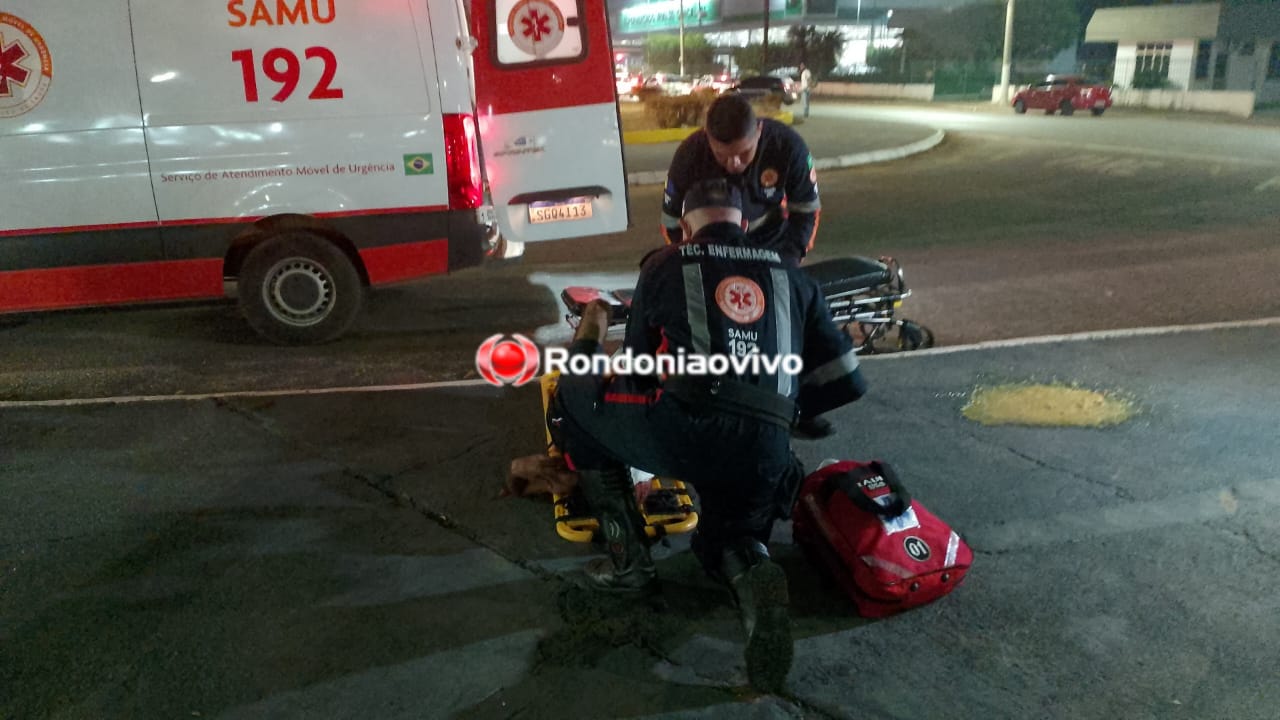 URGENTE: Homem é espancado e cai pedindo socorro na frente de igreja 