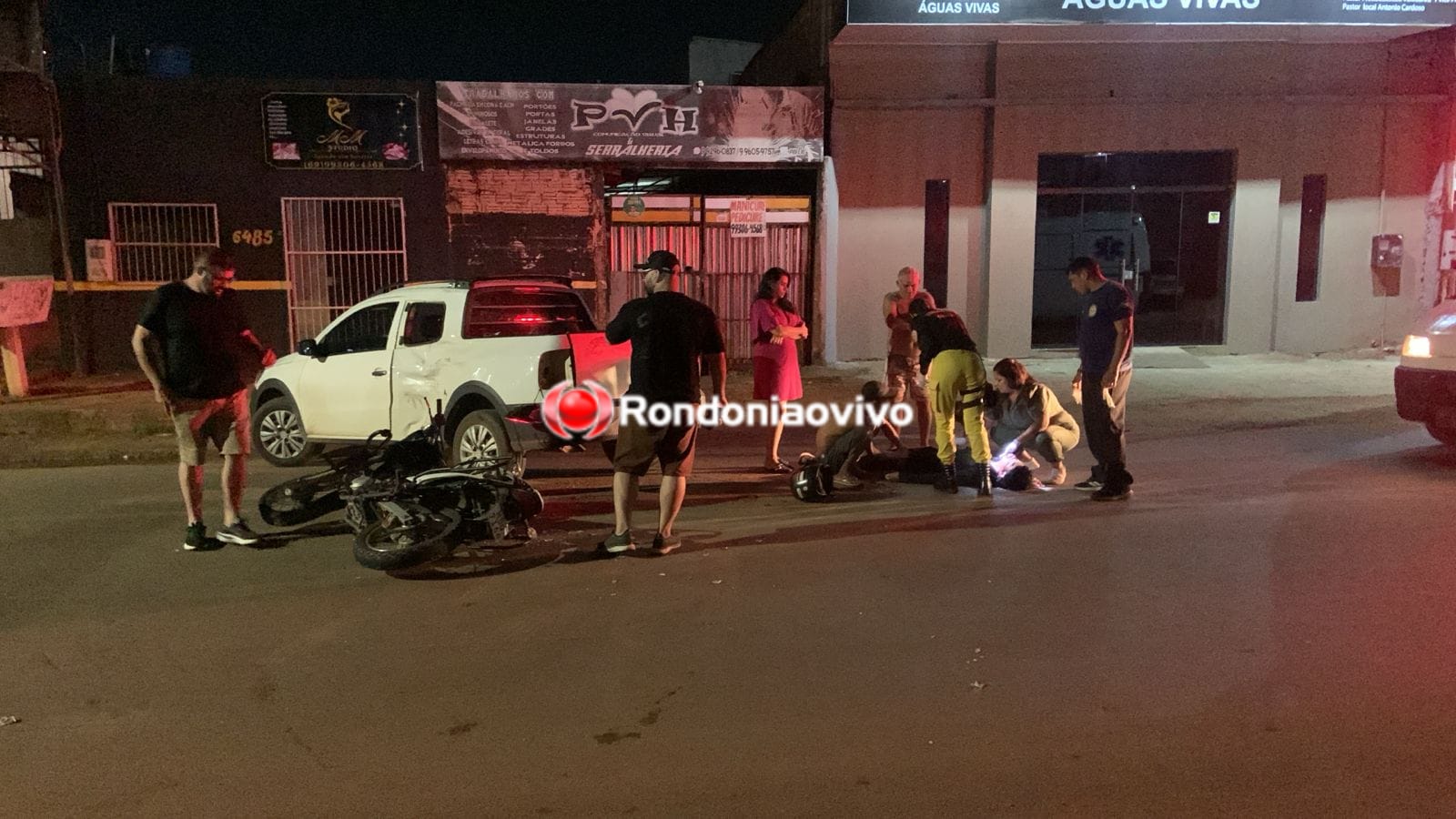 URGENTE: Motorista tenta fazer retorno e provoca grave acidente com motociclista 