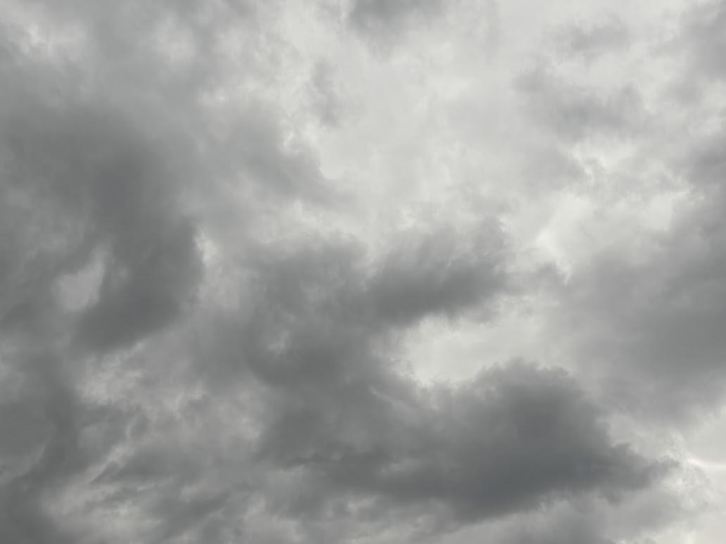 COM CHUVA: Rondônia tem última quarta (31) do ano com tempo encoberto e nublado