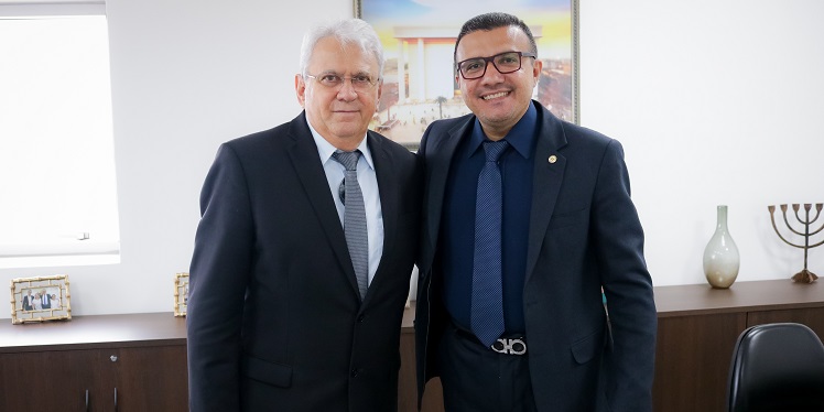 ENCONTRO: Deputado Alex Silva recebe a visita do Vice-governador José Jodan