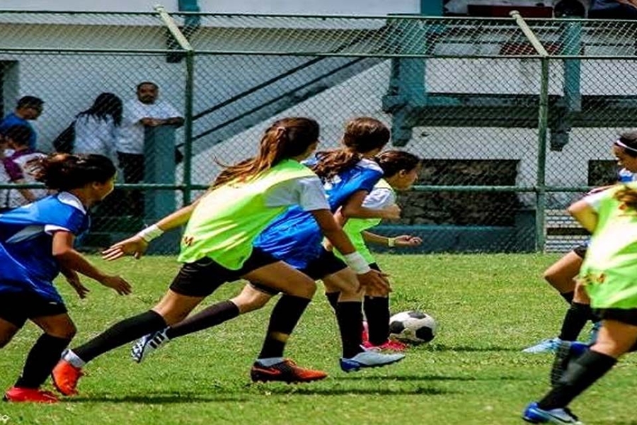 SEM JOGO: Atletas de futebol feminino cobram esclarecimentos sobre calendário da FFER