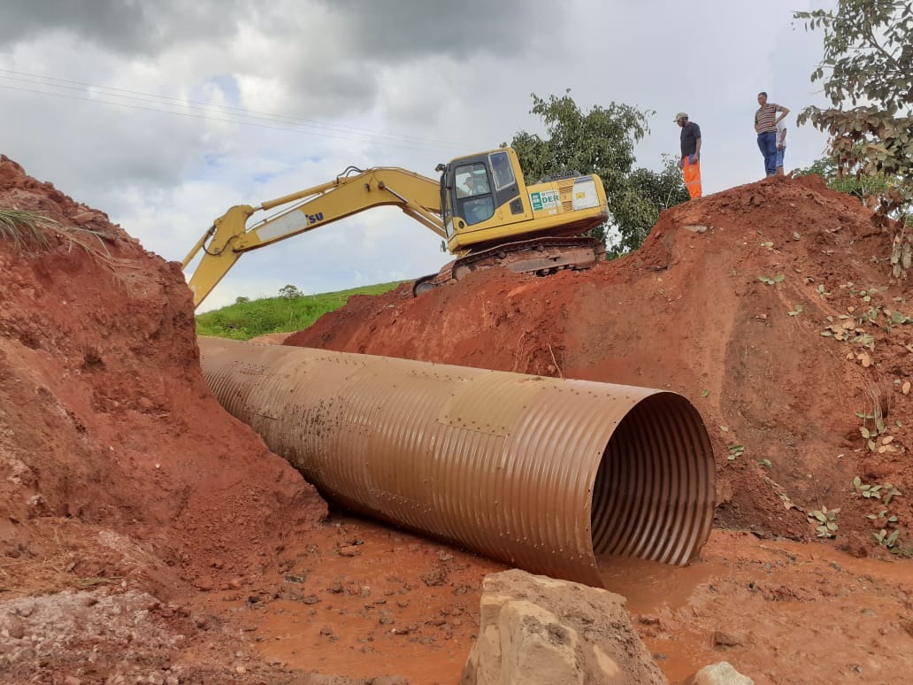 ALAN QUEIROZ: Deputado solicita instalação de tubo Armco sobre Rio Sossego em Alvorada d'Oeste