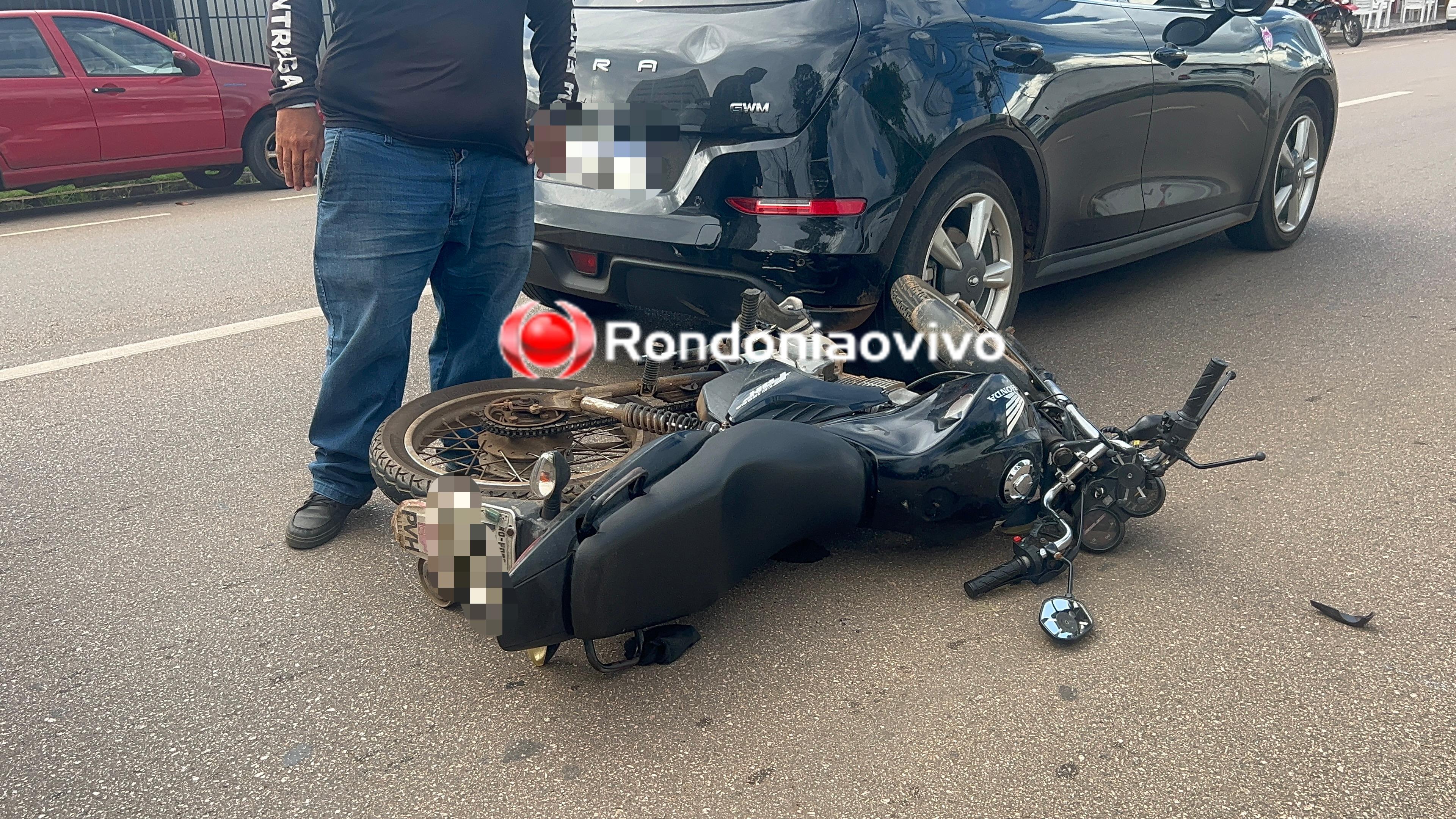 URGENTE: Motoboy de delivery quebra a perna em mais um acidente na capital