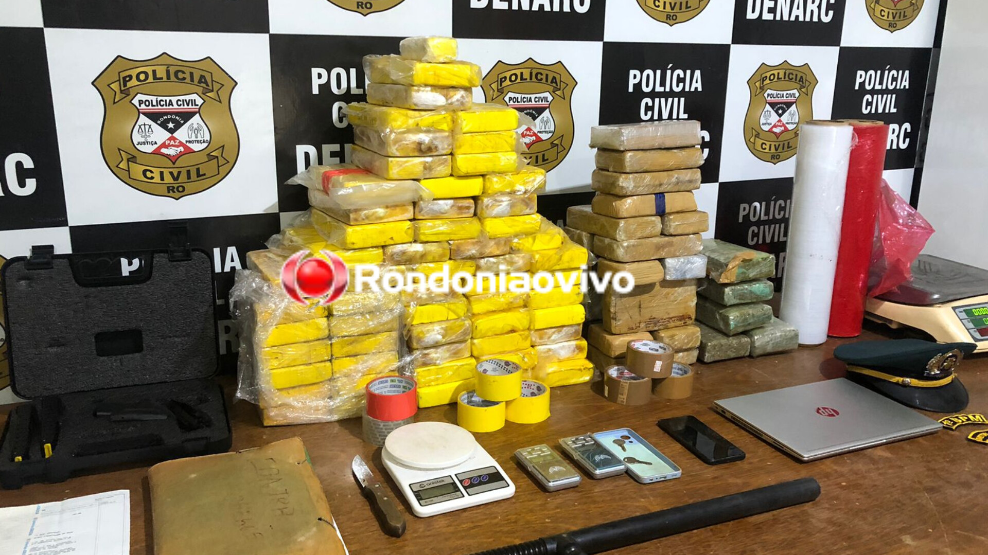 URGENTE: Denarc localiza 81 quilos de drogas na casa de policial militar 