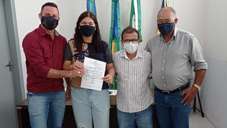 GOV. JORGE TEIXEIRA: Prefeitura nomeia radialista a secretaria e deputada Cassia comemora