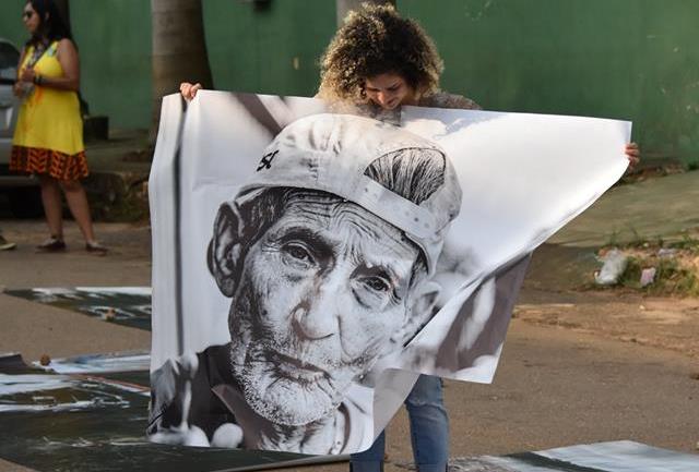 LAMBE-LAMBE: Mostra Céu Aberto é neste domingo, na rua Euclides da Cunha