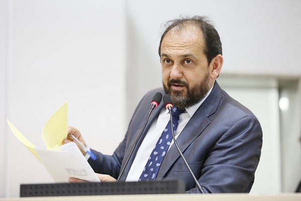 INVESTIMENTO: Laerte Gomes garante pagamento de mais de R$ 2 milhões para asfaltamento