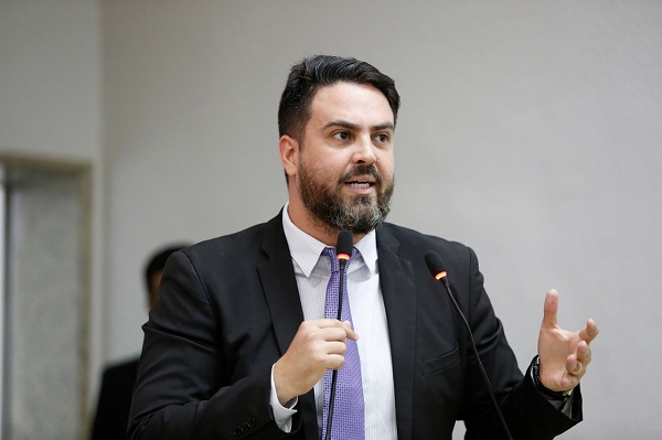 Léo Moraes reafirma voto contrário a elevação da cota do lago da usina de Santo Antônio