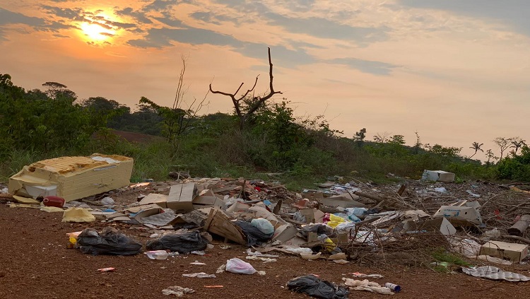 MUTIRÃO: Associação de Moradores realiza trabalho de limpeza no Ramal Niterói