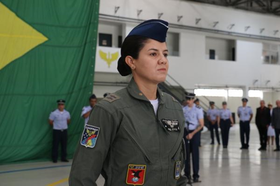 DE MANAUS: Major Joyce se torna a 1ª mulher a assumir o Comando de uma Unidade Aérea