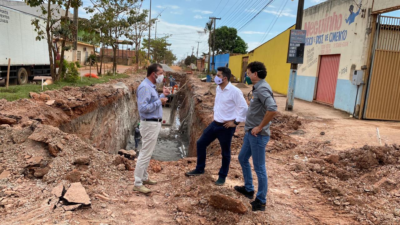 MARCOS ROGÉRIO: Presidente da CI fiscaliza obras em Porto Velho e cobra passarelas na BR-364