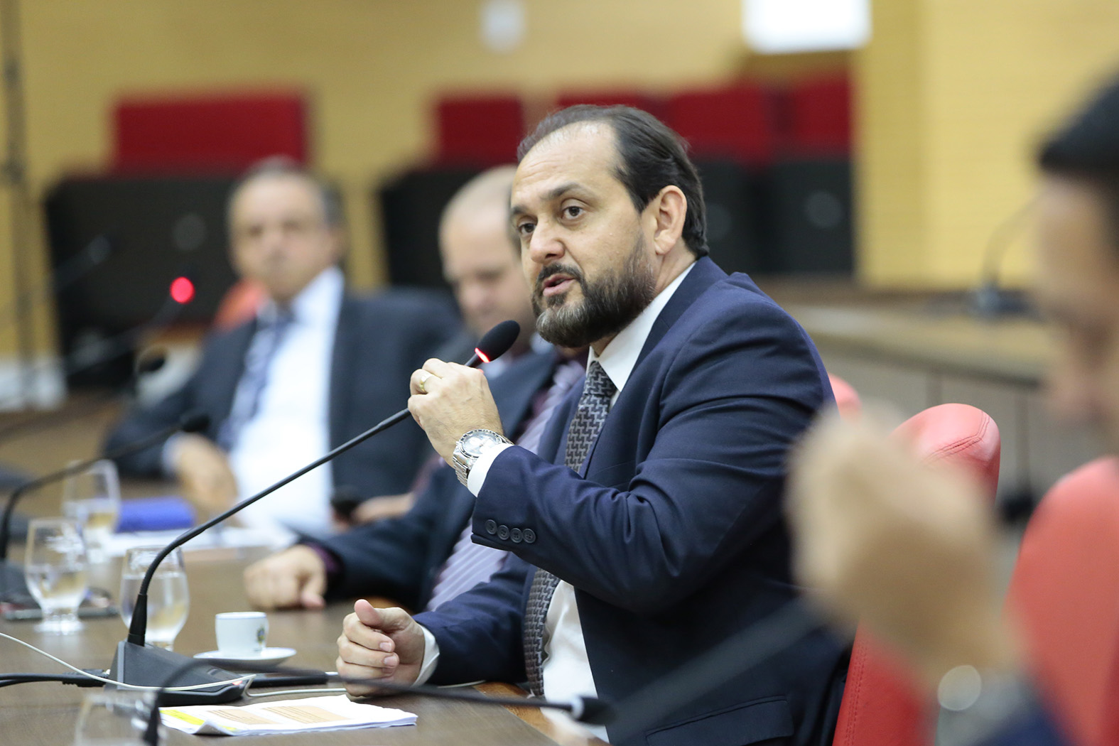 CAMINHÕES: Laerte Gomes indica reforço no policiamento da BR-364 para evitar furtos e roubos