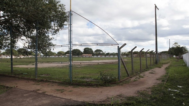 REVITALIZAÇÃO: Equipes da Seosp analisam infraestrutura de espaços de desporto e lazer