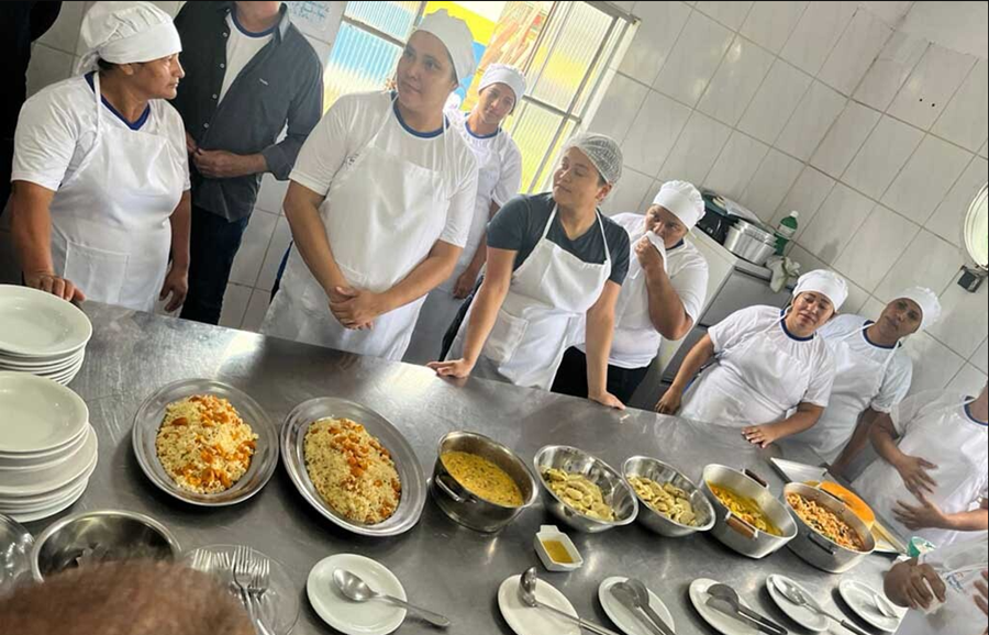 RIBEIRINHAS: Comunidades recebem curso de preparo de peixe e camarão