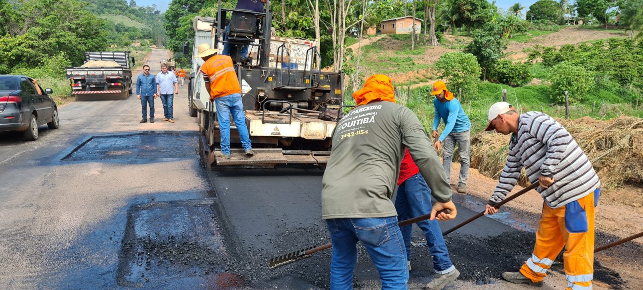 MANUTENÇÃO: Rodovia 383 é recuperada entre o trevo da RO-490 e Alta Floresta d’Oeste