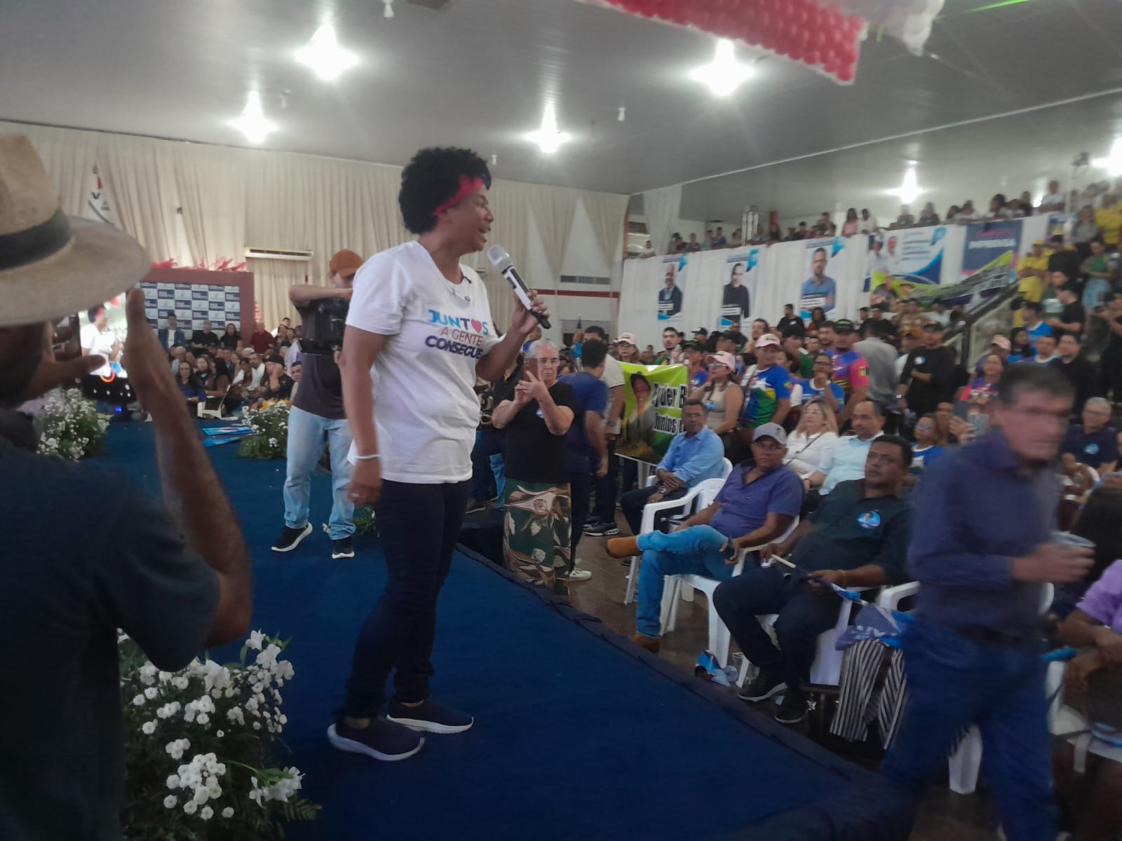 DEU LARGADA: Silvia Cristina reúne multidão no lançamento da pré-candidatura ao Senado