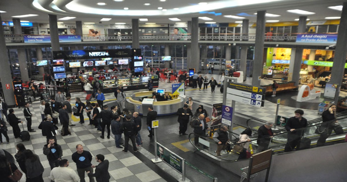 MAIS CARO: Aeroportos brasileiros terão tetos tarifários reajustados