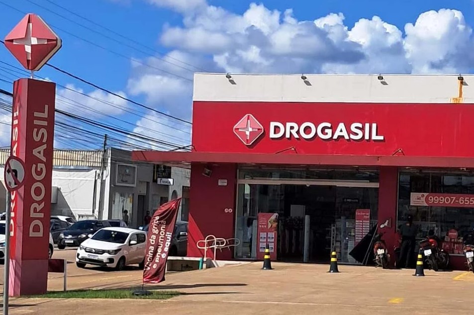 CONVENÇÃO COLETIVA: Drogasil pode ser multada em até R$ 300 mil se não cumprir normas trabalhistas