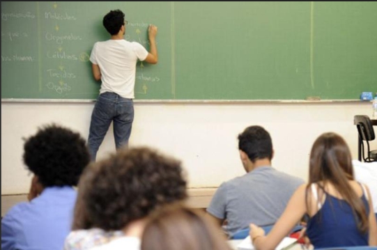 OPORTUNIDADE: UNIR abre credenciamento para professores voluntários no DACJ-PVH