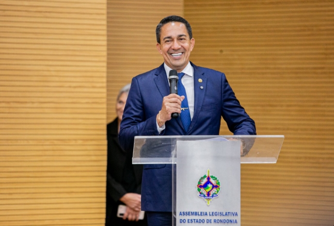 EYDER BRASIL: Deputado garante meio milhão de reais para escolas de Porto Velho